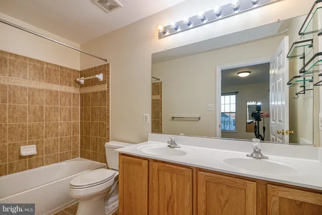 $2,350 | 5302 E Talladega Court, Unit 206, Frederick, MD 21703