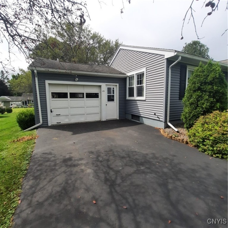 63 6th Street West Oneida, NY 13421 - Photo 3 of 36