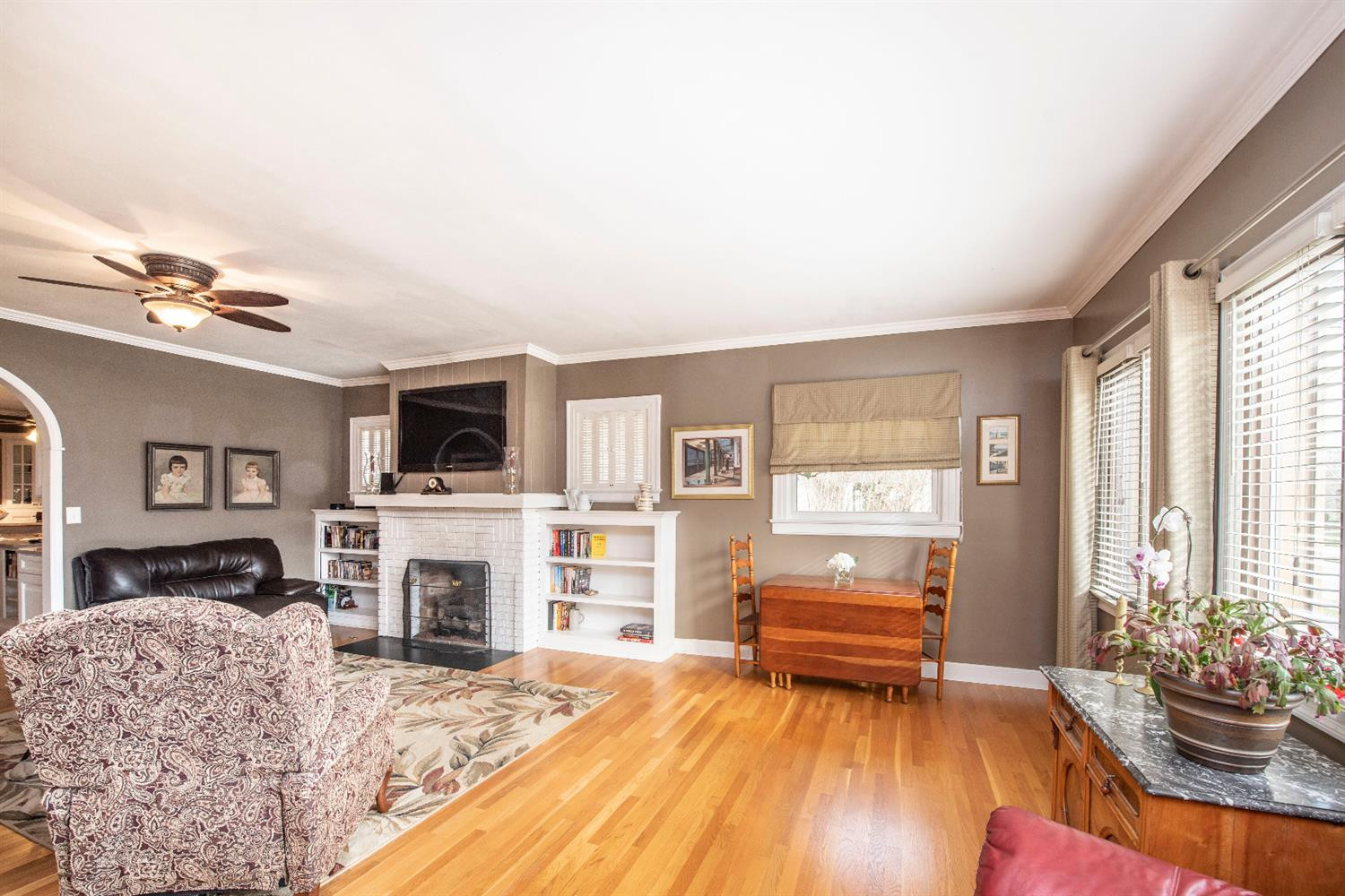 431 Ridgeway Road Lexington, KY 40502 - Photo 6 of 44 Listing Photo