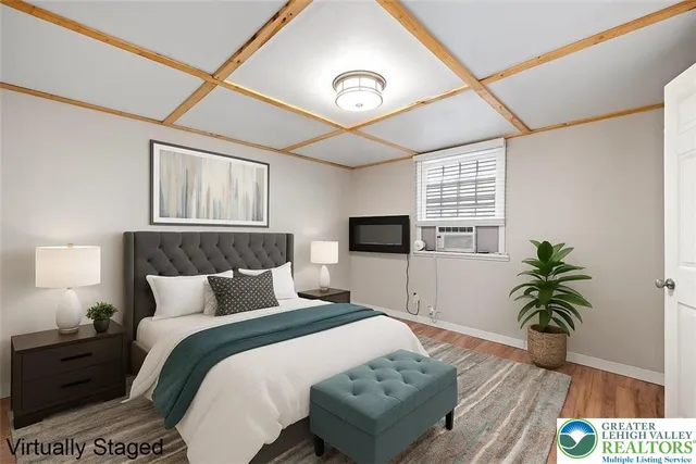 $300,000 | 536 Highland Drive, East Stroudsburg, PA 18302