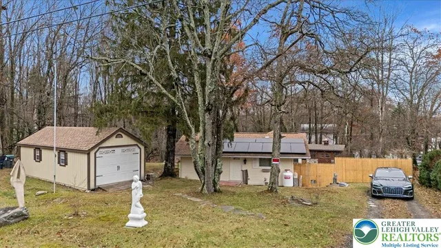 $300,000 | 536 Highland Drive, East Stroudsburg, PA 18302