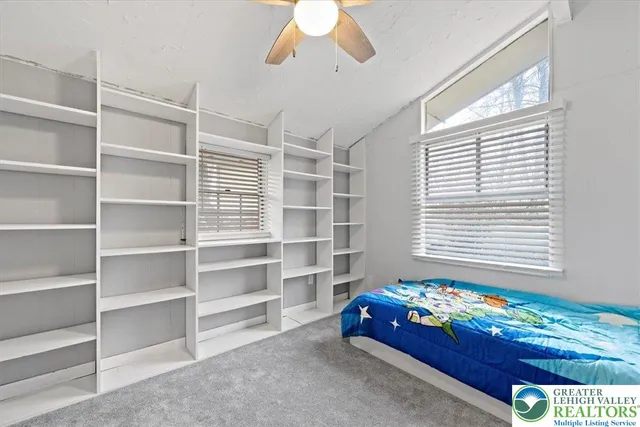 $300,000 | 536 Highland Drive, East Stroudsburg, PA 18302