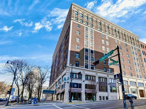 $605,000 | 123 West Washington Avenue, Unit 311, Madison, WI 53703