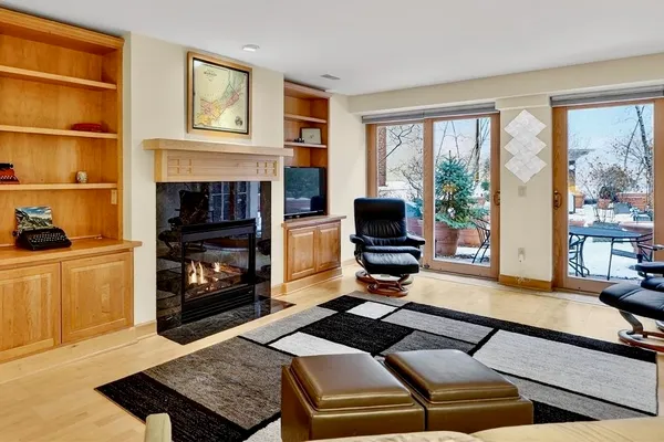 $605,000 | 123 West Washington Avenue, Unit 311, Madison, WI 53703