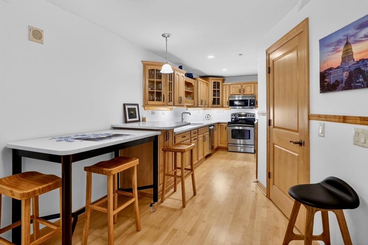 123 West Washington Avenue, Unit 311 Madison, WI 53703 - Photo 26 of 48