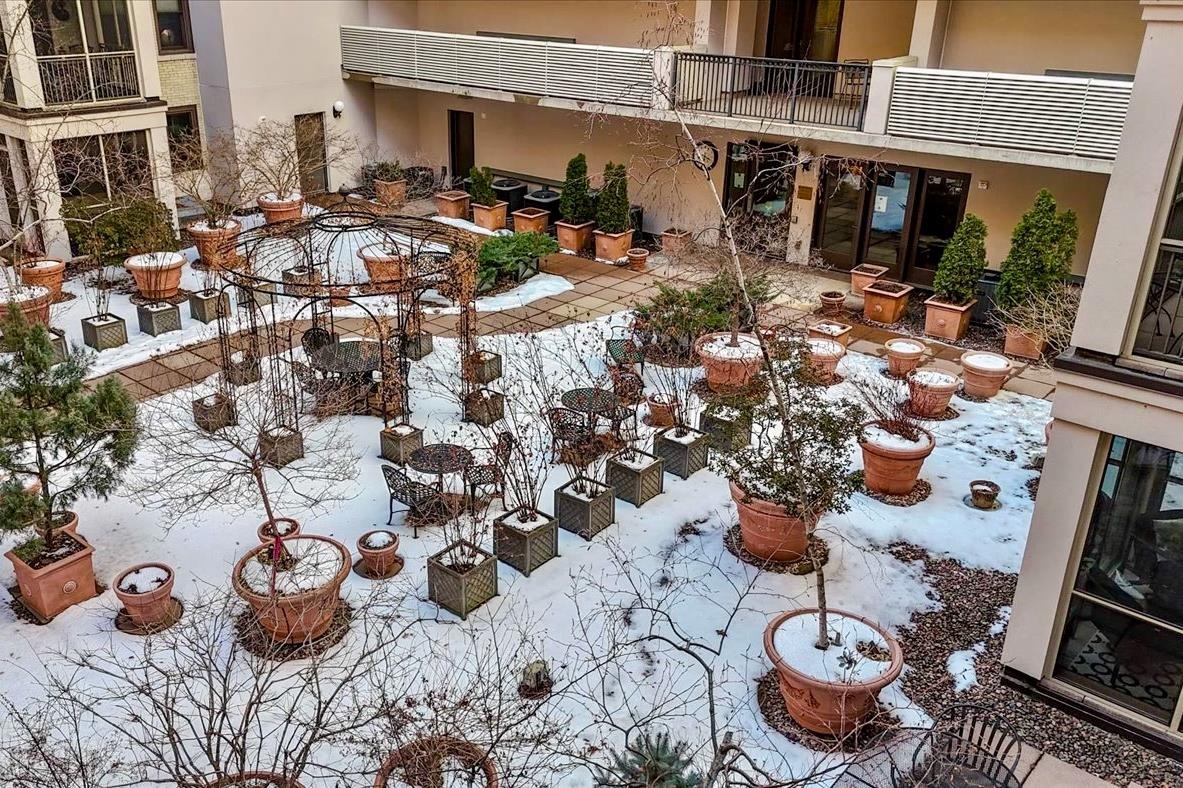 123 West Washington Avenue, Unit 311 Madison, WI 53703 - Photo 41 of 48