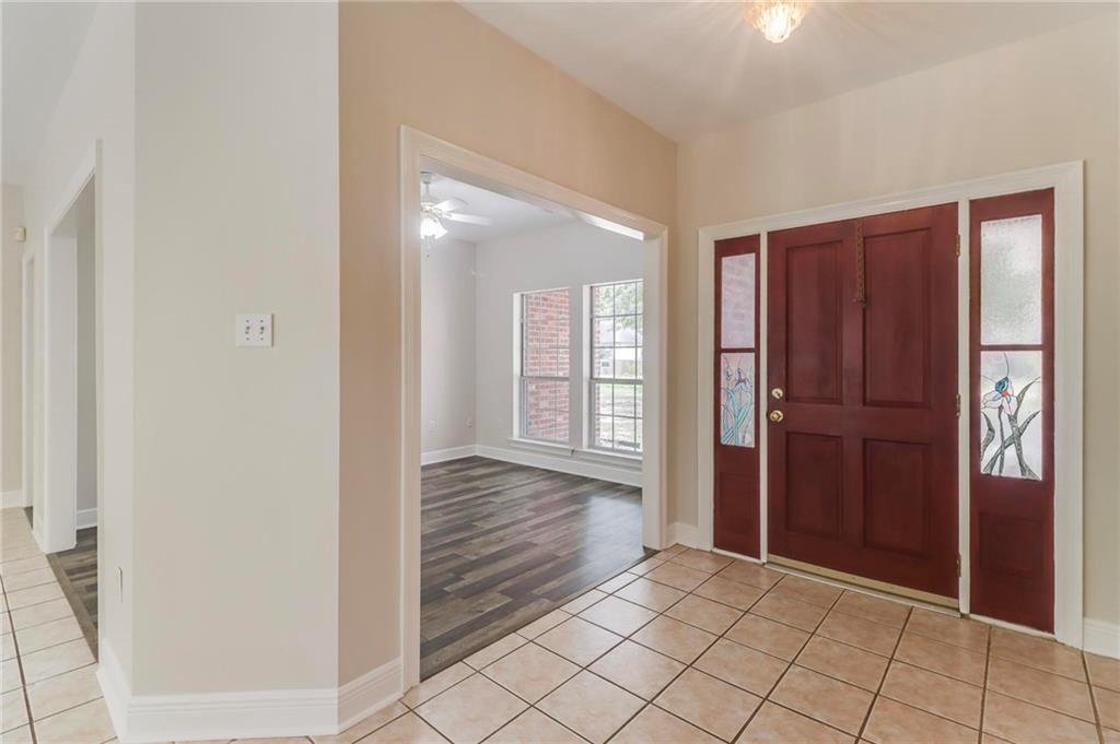 30167 East Street Lacombe, LA 70445 - Photo 5 of 38