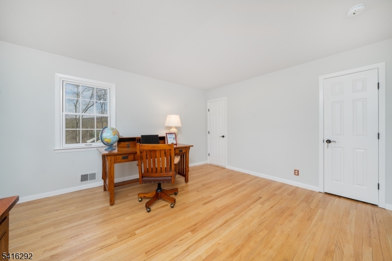 32 Deerfield Road Mendham, NJ 07945 - Photo 26 of 50