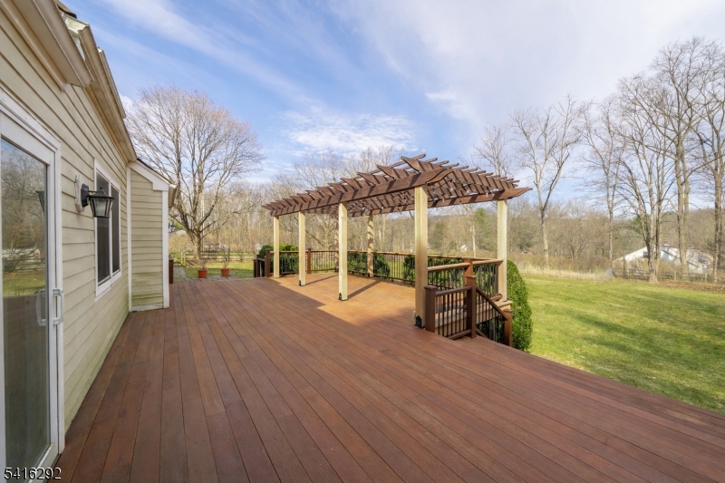 32 Deerfield Road Mendham, NJ 07945 - Photo 39 of 50