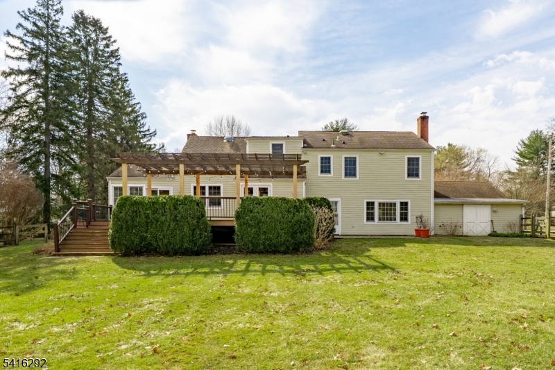 32 Deerfield Road Mendham, NJ 07945 - Photo 41 of 50