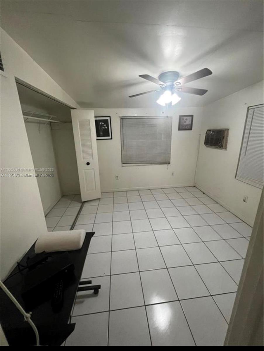276 East 12th Street Hialeah, FL 33010 - Photo 16 of 27 a view of a livingroom with furniture