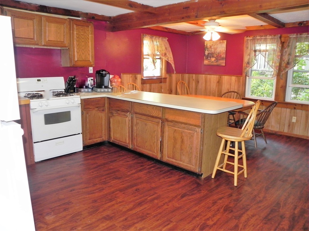 18 Old Onset Road Wareham, MA 02558 - Photo 5 of 15 Gallery Image 5