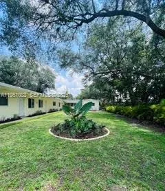 $1,700 | 780 Northeast 122nd Street, Unit 5, North Miami, FL 33161
