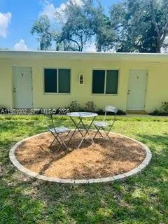 $1,700 | 780 Northeast 122nd Street, Unit 5, North Miami, FL 33161