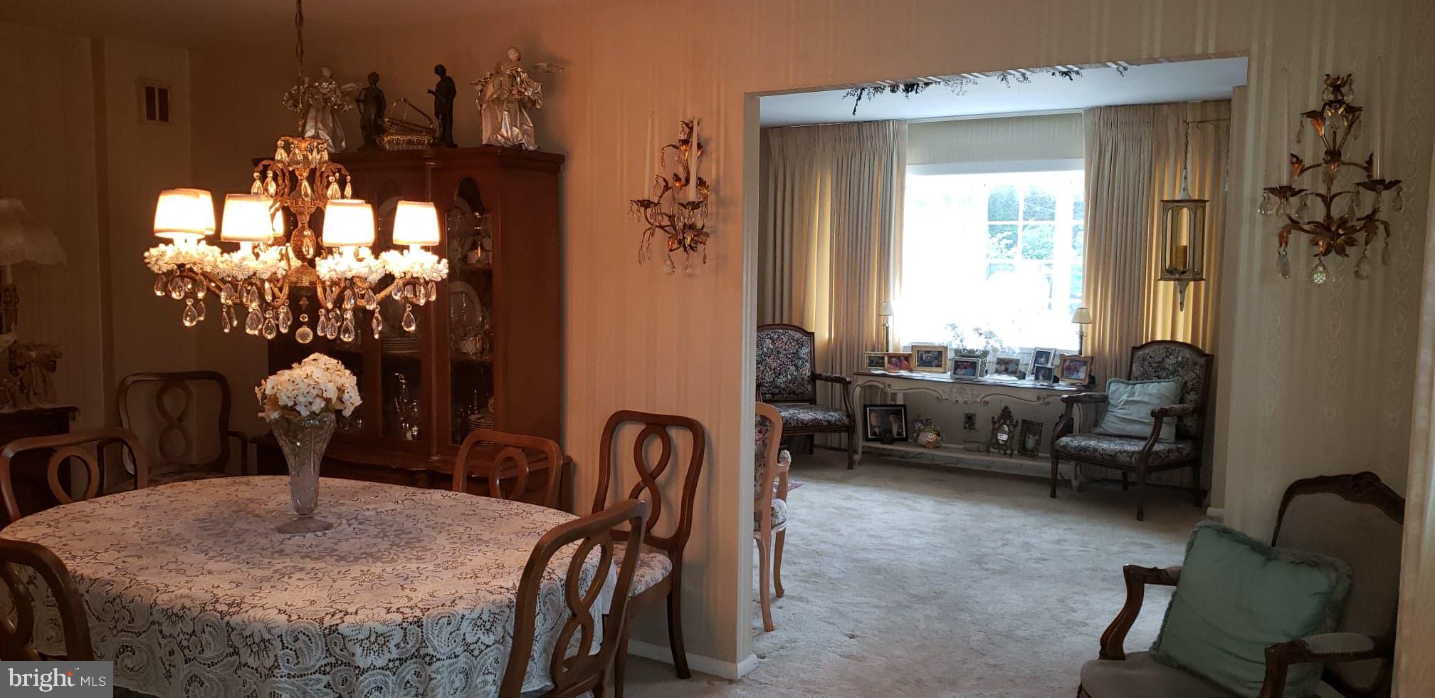 727 Claire Road Philadelphia, PA 19128 - Photo 8 of 26 Gallery Image 8