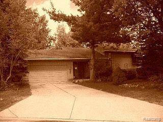 886 Dickson Lane Rochester, MI 48307 - Photo 1 of 1 Front