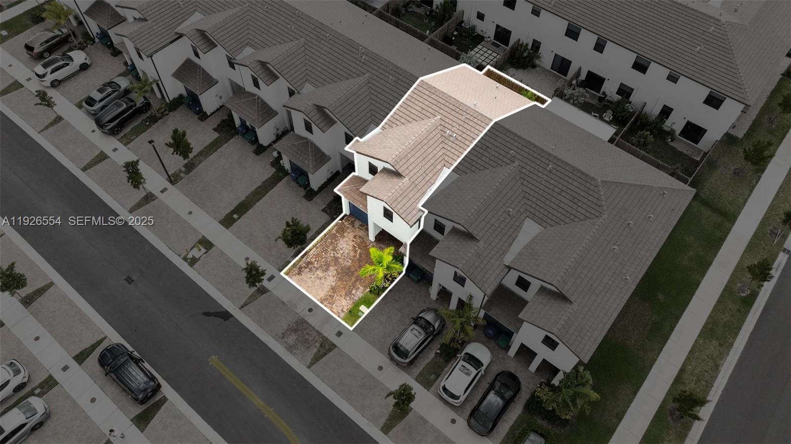 23016 Southwest 129th Court Miami, FL 33177 - Photo 34 of 39 a picture of water heater room