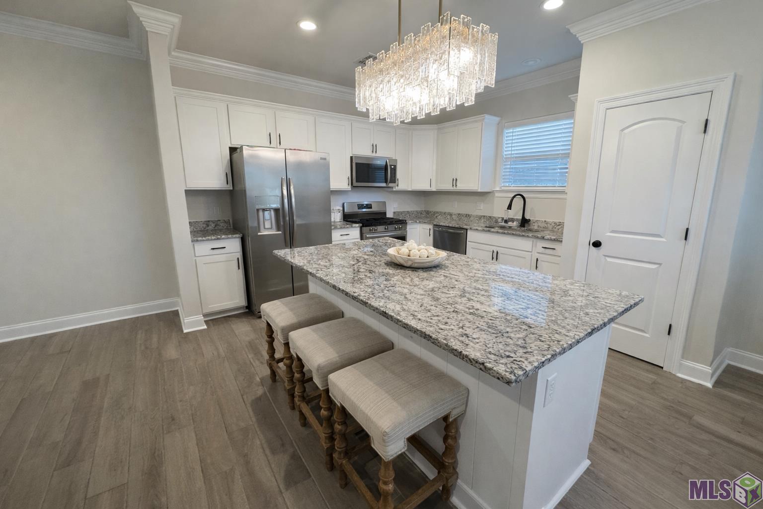 343 Modesto Drive Houma, LA 70364 - Photo 7 of 17