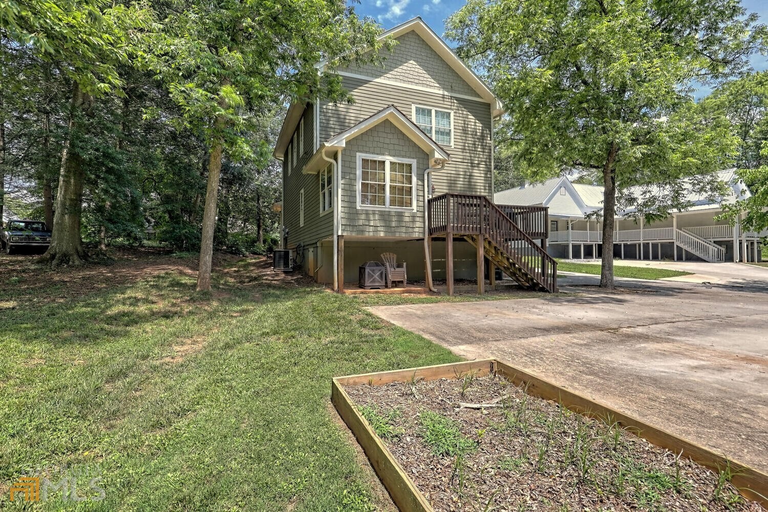 643 Washington Street Clarkesville, GA 30523 - Photo 6 of 56 a front view of a house with a yard
