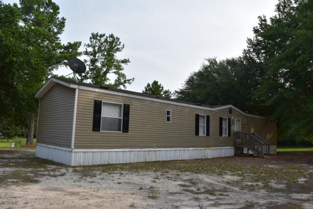 725 Fayall Road St. Stephen, SC 29479 - Photo 8 of 10 DSC_0098_01