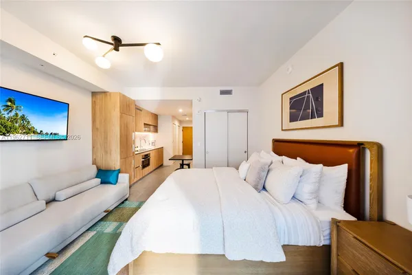 $450,000 | 11 Northeast 6th Street, Unit 1208, Miami, FL 33132