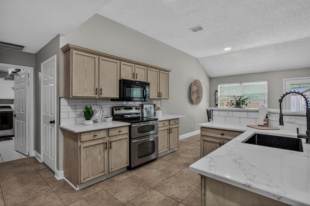 2864 Deer Ridge Drive Rockwall, TX 75032 - Photo 16 of 39