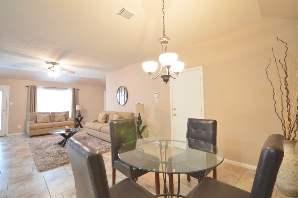 2627 Spring Dusk Drive Spring, TX 77373 - Photo 5 of 24