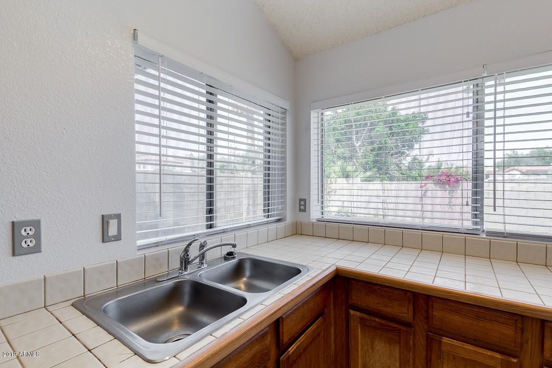 4660 East Piedmont Road Phoenix, AZ 85044 - Photo 14 of 32 14-Piedmont