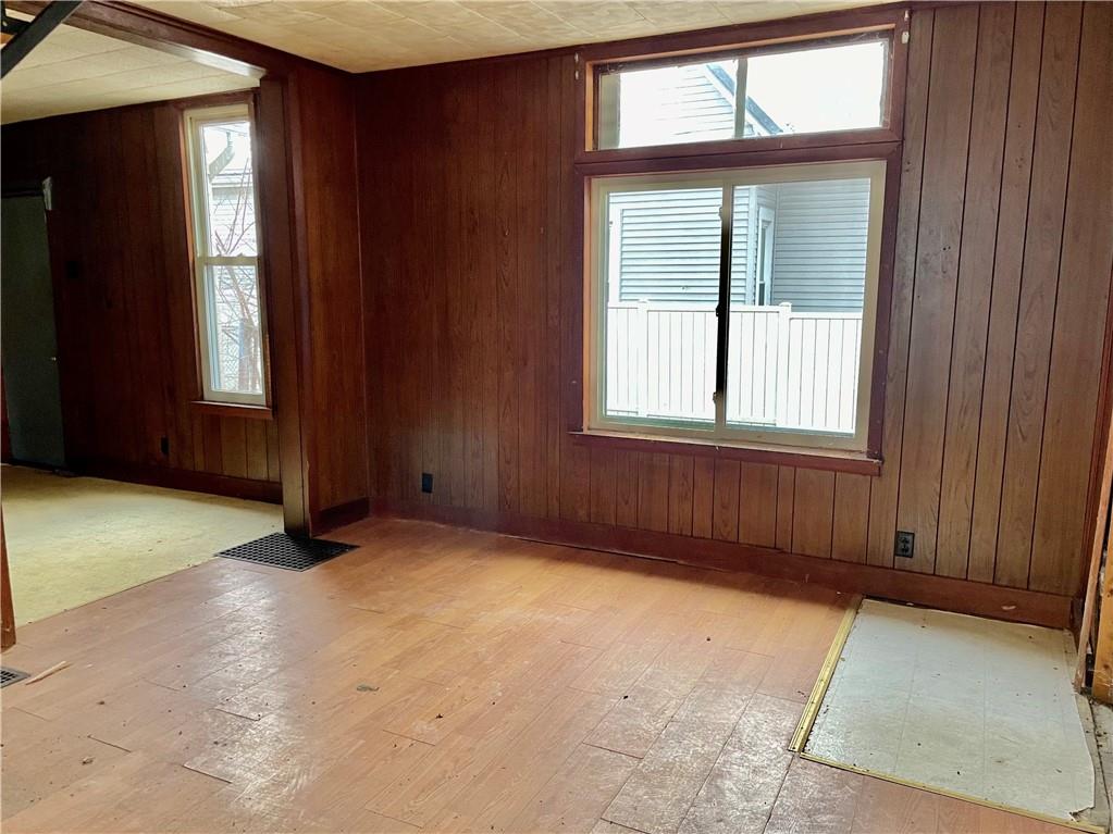 506 West 9th Street Rochester, IN 46975 - Photo 11 of 61