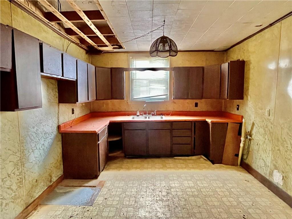 506 West 9th Street Rochester, IN 46975 - Photo 23 of 61