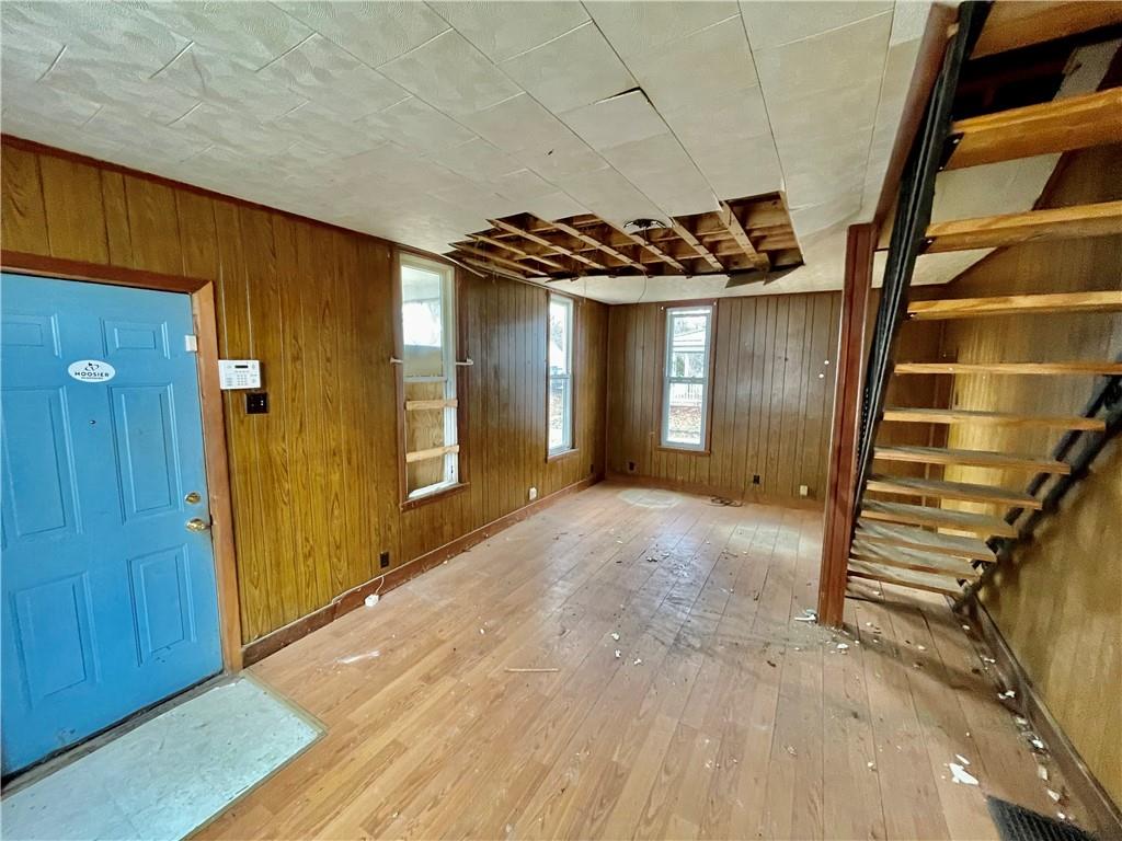 506 West 9th Street Rochester, IN 46975 - Photo 8 of 61