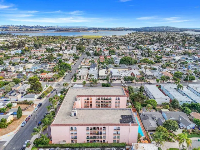 $689,900 | 4730 Noyes Street, Unit 106, San Diego, CA 92109