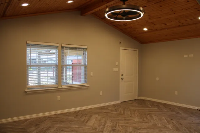 $1,600 | 8201 Tareyton Lane, Houston, TX 77075