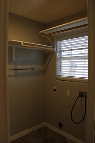 $1,600 | 8201 Tareyton Lane, Houston, TX 77075