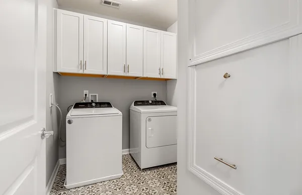 $509,995 | 399 Neponset Street, Unit 202, Canton, MA 02021