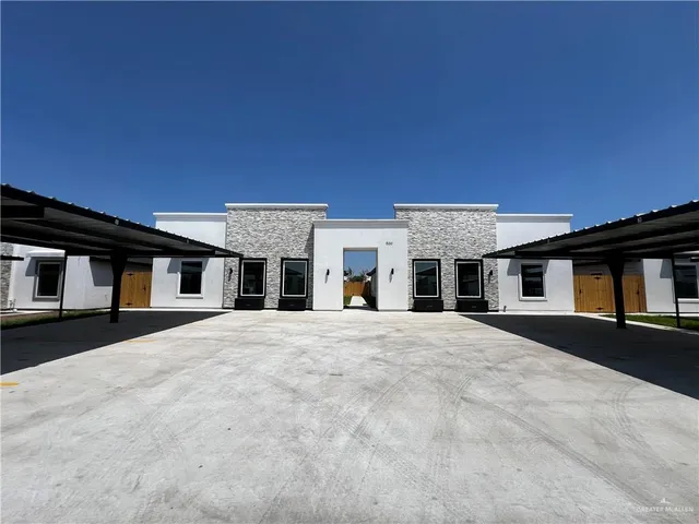 $1,250 | 2011 Selena Street, Unit 3, Mission, TX 78572