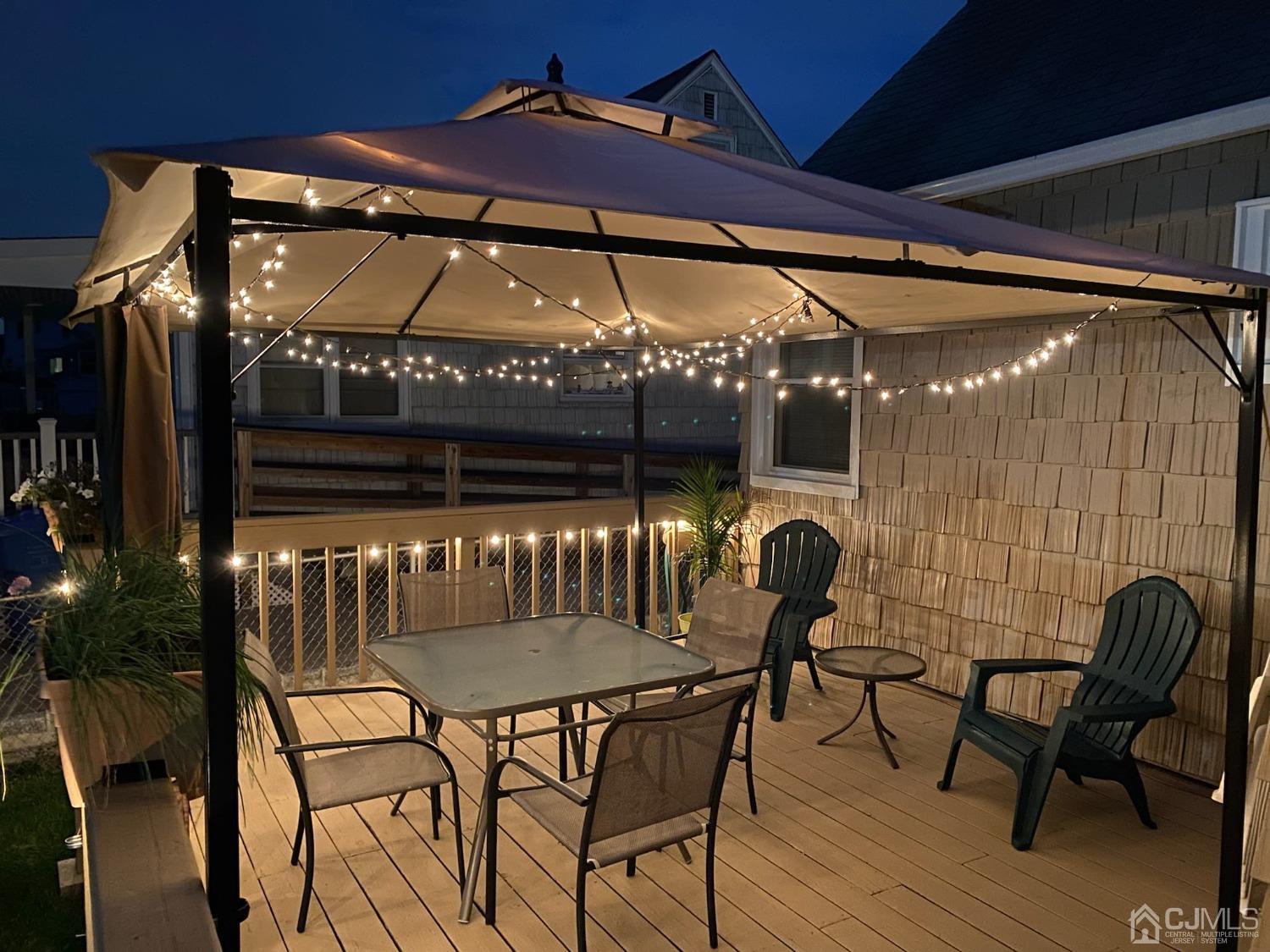155 East Hill Road Colonia, NJ 07067 - Photo 27 of 37 a view of a chairs and table in the patio