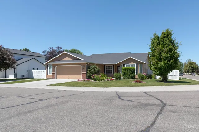 $2,195 | 1003 Partridge Street, Fruitland, ID 83619