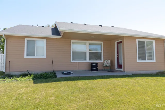 $2,195 | 1003 Partridge Street, Fruitland, ID 83619