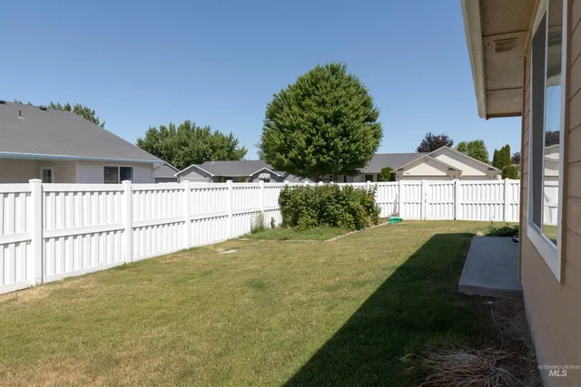 $2,195 | 1003 Partridge Street, Fruitland, ID 83619