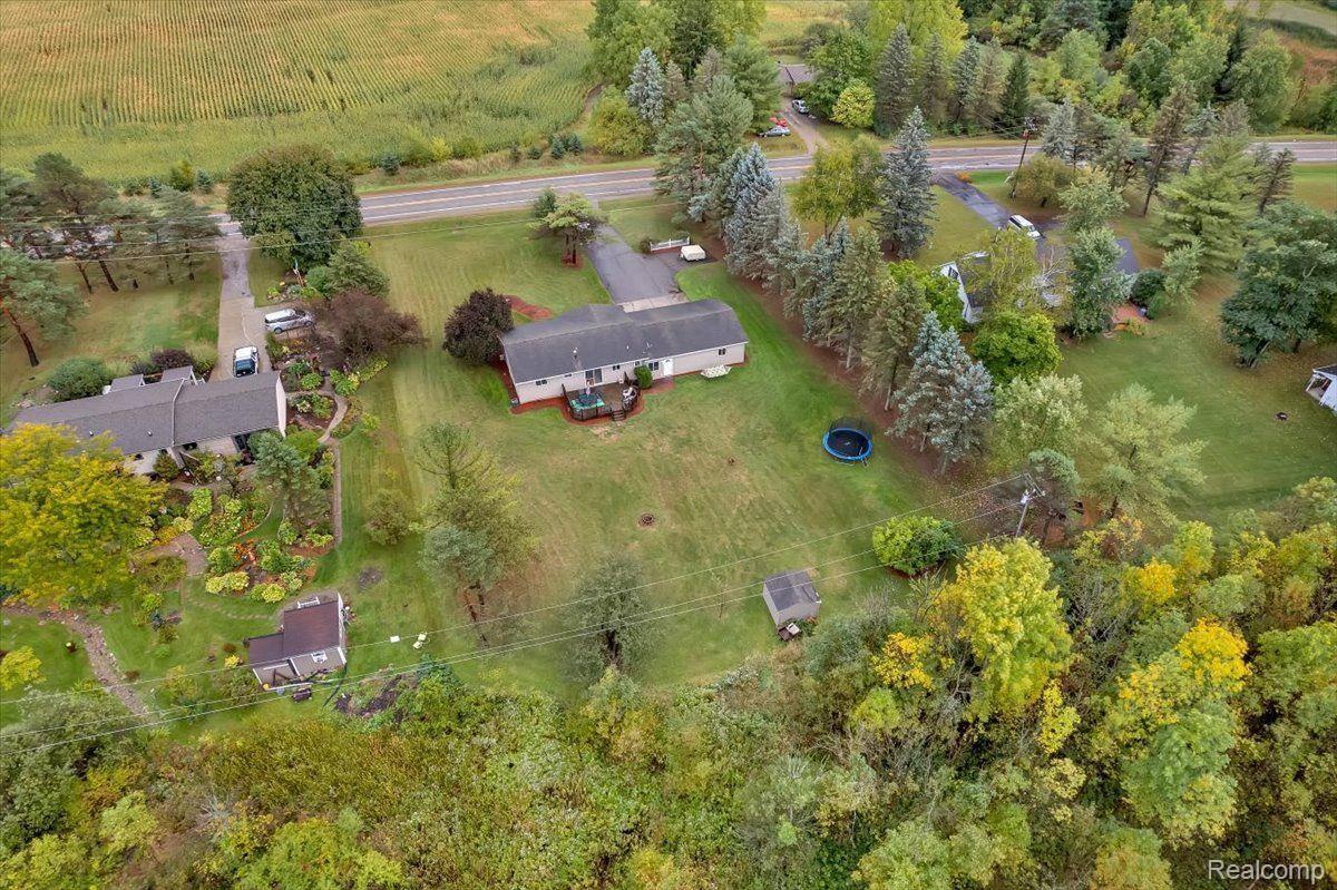 1308 Baldwin Road Lapeer, MI 48446 - Photo 5 of 25 Gallery Image 5