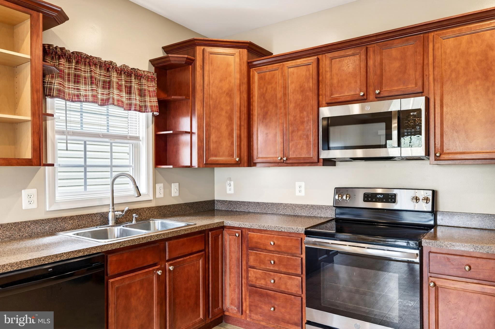 355 Hoover Road Woodstock, VA 22664 - Photo 5 of 59