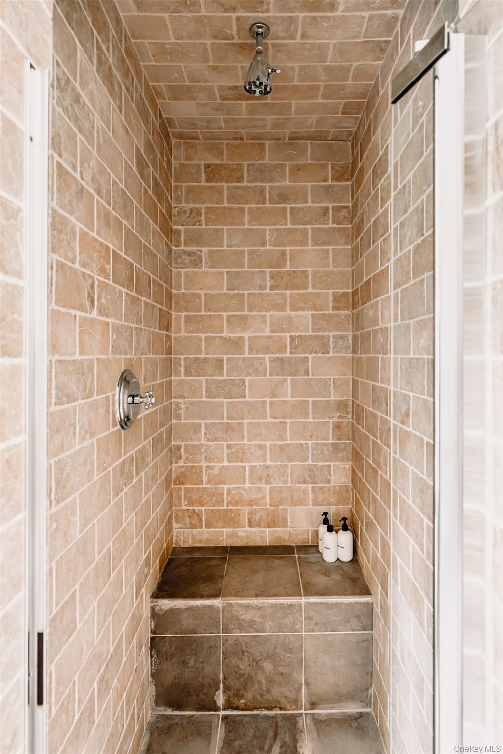 111 Jim Stephenson Road Jeffersonville, NY 12748 - Photo 22 of 50 a bathroom with a bathtub