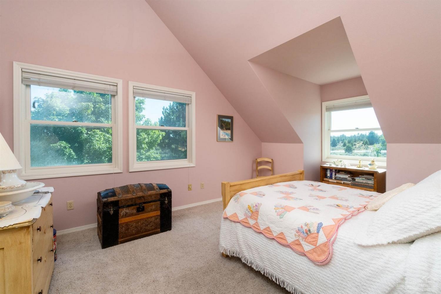 60830 Jennings Road Bend, OR 97702 - Photo 13 of 25 Additional Photo