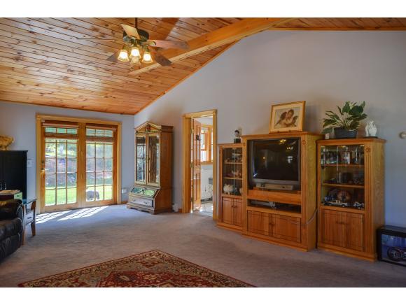 1708 River Road Moretown, VT 05602 - Photo 17 of 36 Gallery Image 17
