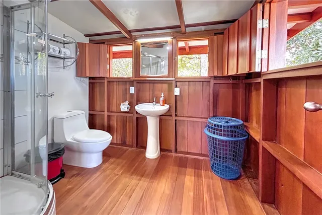 a narrow alley leading to a building