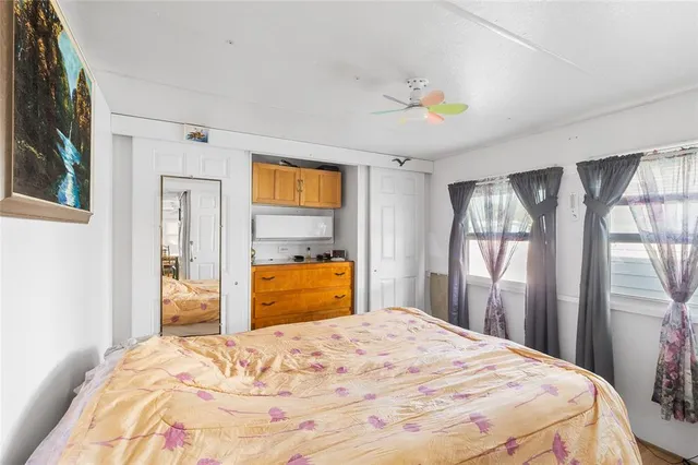 a picture of city view