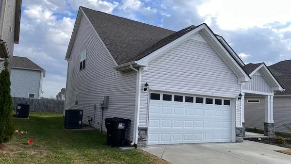 $2,800 | 2128 Secretariat Trace, Murfreesboro, TN 37128
