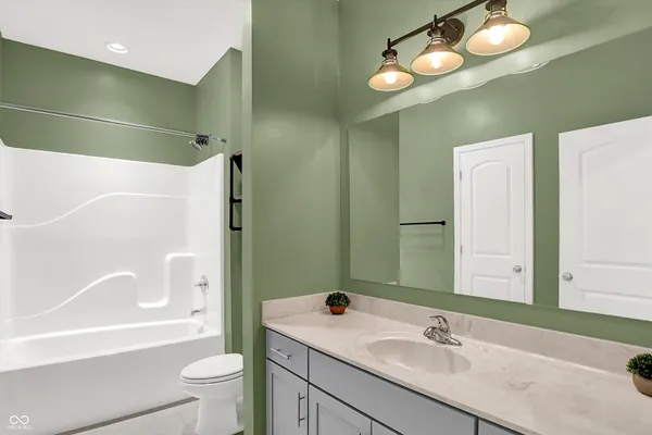 $434,900 | 1629 Tupelo Drive, Greenfield, IN 46140