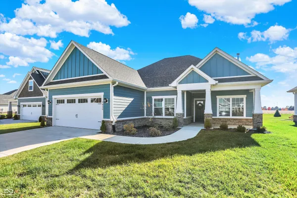 $434,900 | 1629 Tupelo Drive, Greenfield, IN 46140